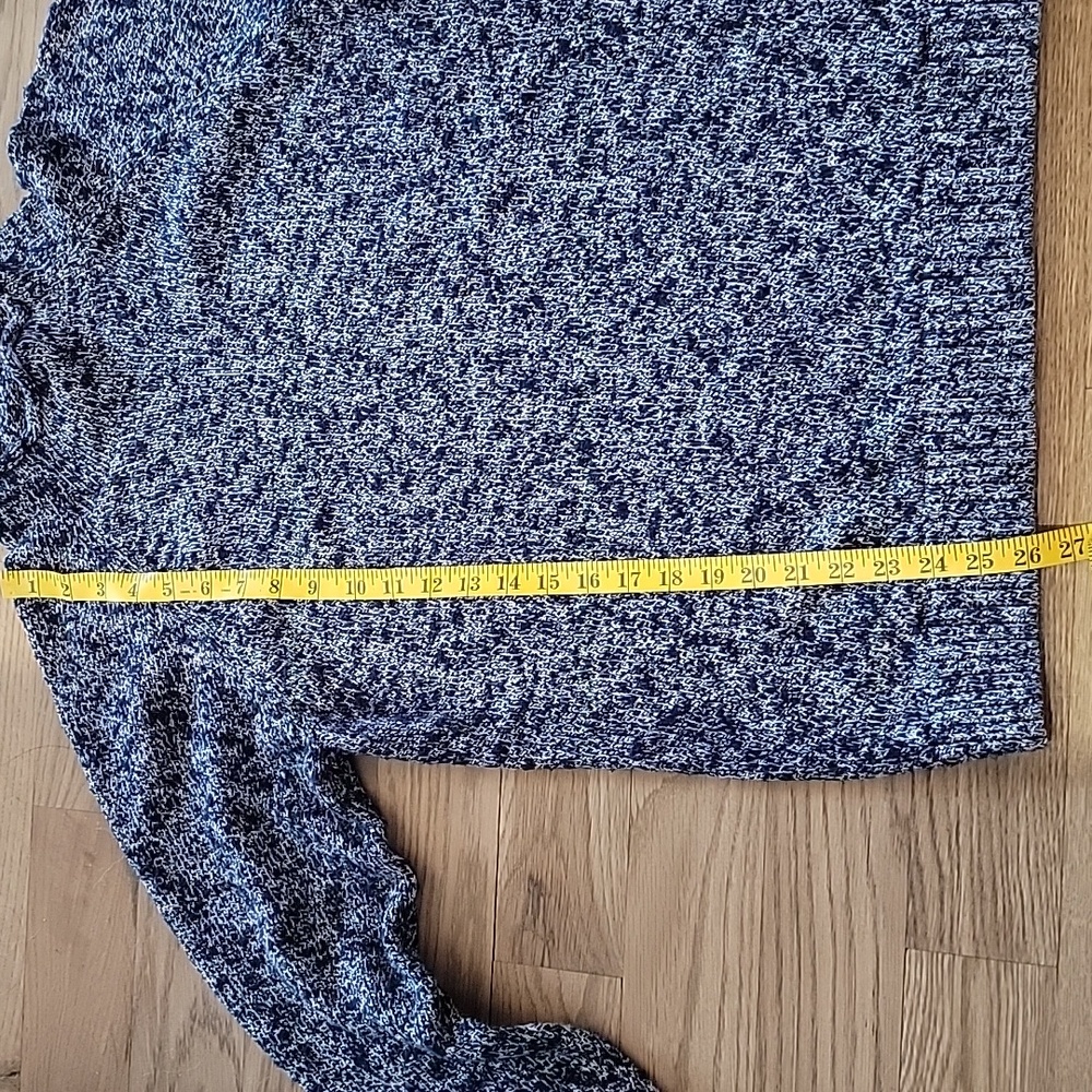 L.L. Bean Women's Blue And White Speck Turtleneck Sweater~Size Large - Picture 6 of 6